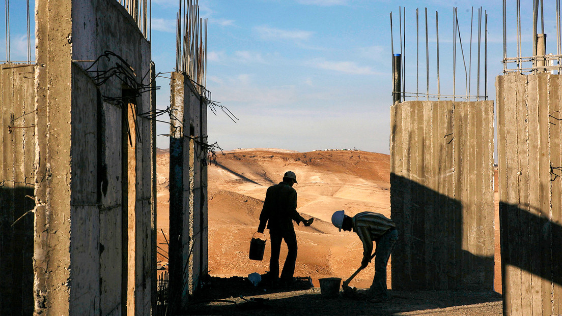 Jefe del Banco de Israel: la prohibición de entrada de palestinos causará un aumento de precios